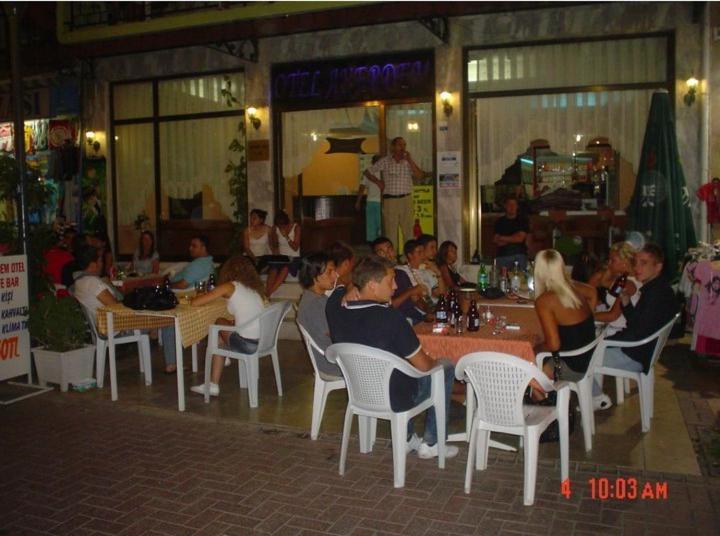 Akerdem Hotel Kusadasi Exterior photo