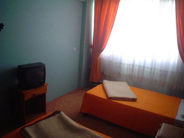 Akerdem Hotel Kusadasi Room photo