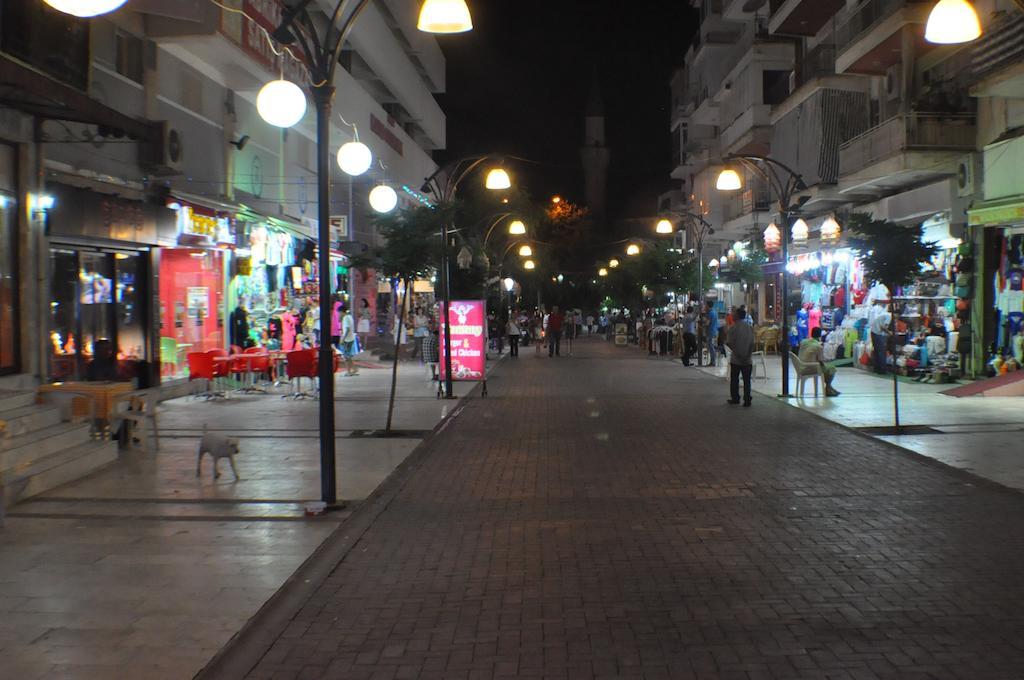 Akerdem Hotel Kusadasi Exterior photo